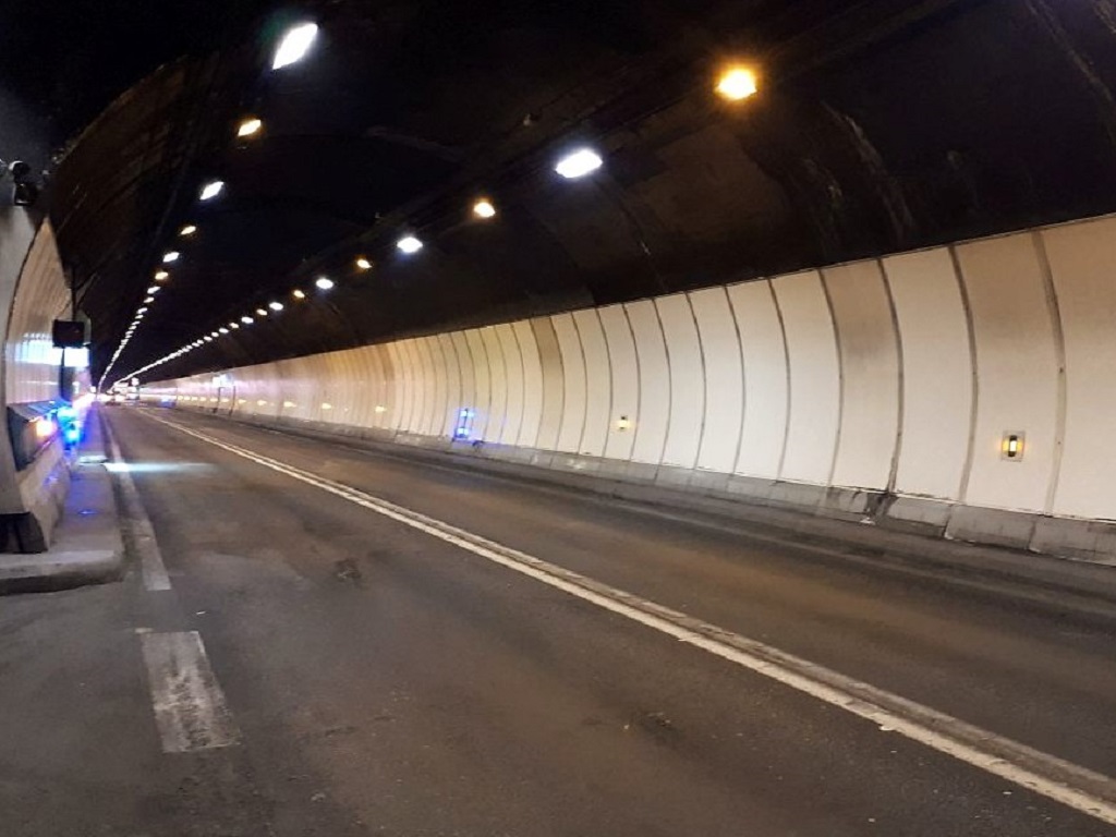 Eccelectro luminaire LED Tunnel Mont Blanc